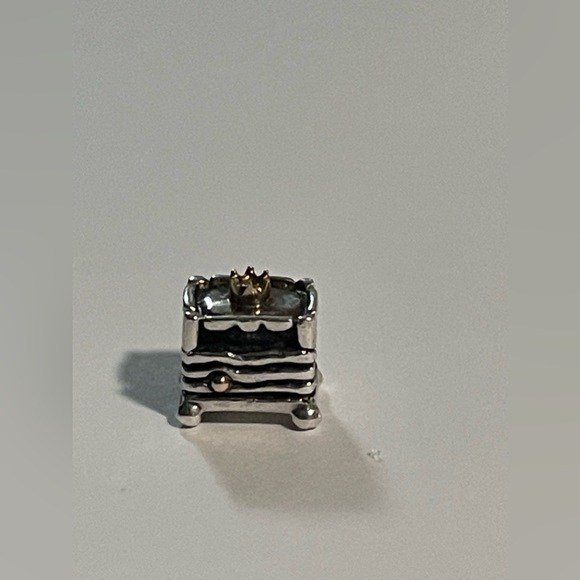 Authentic Pandora The princess and the pea charm s925 ale - Picture 4 of 7